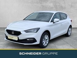 Weiß Neu 2025 Seat Leon Limousine | 28.990 € (Guter Preis)