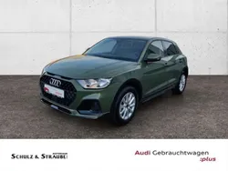 Distriktgrün metallic Gebraucht 2024 Audi A1 Ambiente Kleinwagen | 24.950 € (Guter Preis)