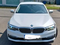 Weiß Gebraucht 2018 BMW 520 Limousine | 28.000 €
