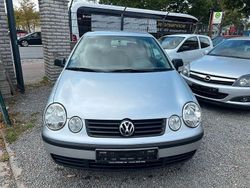 Silber Gebraucht 2003 VW Polo Basis Kleinwagen | 2.000 € (Fairer Preis)