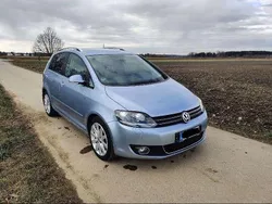 Blau Gebraucht 2010 VW Golf Plus Cross Highline Van / Kleinbus | 6.200 € (Guter Preis)