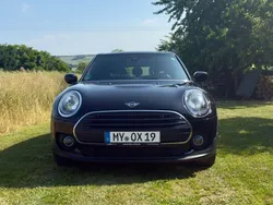 Schwarz Gebraucht 2020 Mini One Clubman Kombi | 18.600 € (Fairer Preis)