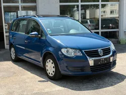 Blau Gebraucht 2009 VW Touran Van / Kleinbus | 2.900 € (Fairer Preis)