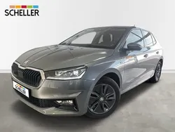 Grau Gebraucht 2024 Skoda Fabia Drive Limousine | 27.700 € (Teuer)