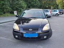 Schwarz Gebraucht 2006 Kia Rio EX Limousine | 1.200 € (Fairer Preis)