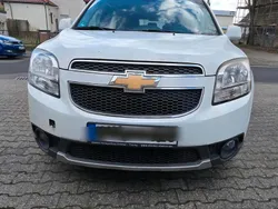 Weiß Gebraucht 2012 Chevrolet Orlando SUV | 3.500 €