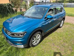 Blau Gebraucht 2016 VW Tiguan Comfortline SUV | 21.400 € (Fairer Preis)