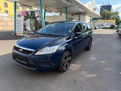 Blau Gebraucht 2010 Ford Focus Kombi | 2.300 € (Guter Preis)