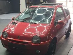 Rot Gebraucht 2004 Renault Twingo Kleinwagen | 1.100 € (Etwas zu teuer)