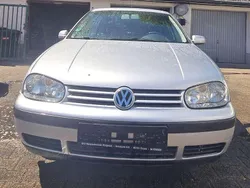 Grau Gebraucht 2001 VW Golf IV Limousine | 1.500 € (Fairer Preis)