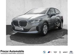 Grau Gebraucht 2022 BMW 218 Performance Kombi | 28.990 € (Fairer Preis)