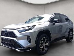 Silber Neu 2025 Toyota RAV4 Hybrid Style SUV | 56.990 € (Etwas zu teuer)