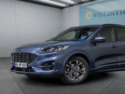 Blau Gebraucht 2023 Ford Kuga SUV | 25.999 € (Fairer Preis)
