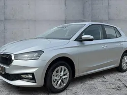 Silber Neu 2025 Skoda Fabia Selection Limousine | 19.570 € (Fairer Preis)
