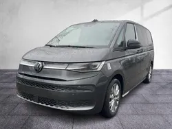 Grau (indiumgrau metallic) Neu 2025 VW Multivan Life Van / Kleinbus | 69.900 €