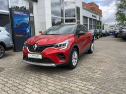 Dezirrot metallic, black pear Gebraucht 2023 Renault Captur Equilibre SUV | 17.999 € (Guter Preis)