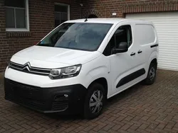 Weiß Gebraucht 2019 Citroën Berlingo Van / Kleinbus | 8.999 € (Superpreis)