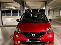 Rot Gebraucht 2016 Smart ForFour Kleinwagen | 12.990 € (Etwas zu teuer)