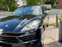 Schwarz Gebraucht 2012 Porsche Cayenne SUV | 23.990 € (Fairer Preis)