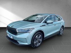 Arcticsilber metallic Gebraucht 2023 Skoda Enyaq iV Loft SUV | 31.990 € (Fairer Preis)