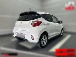 Weiß metallic Gebraucht 2022 Hyundai i10 Edition 30 Kleinwagen | 12.690 € (Fairer Preis)