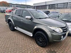 Olivgrün Gebraucht 2017 Mitsubishi L200 Edition Abholung | 21.990 €