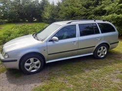 Silber Gebraucht 2008 Skoda Octavia Tour Kombi | 1.500 € (Superpreis)