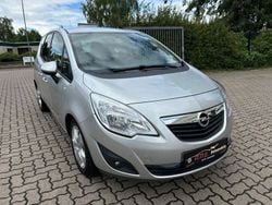 Silber Gebraucht 2011 Opel Meriva Selection Van / Kleinbus | 5.799 € (Guter Preis)