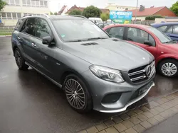 Grau Gebraucht 2016 Mercedes GLE450 AMG AMG SUV | 33.900 € (Fairer Preis)