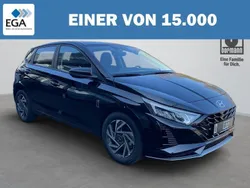 Schwarz metallic Neu 2025 Hyundai i20 Trend Limousine | 23.990 € (Etwas zu teuer)