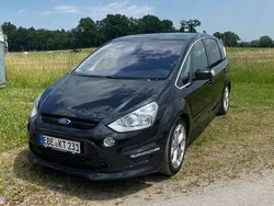 Schwarz Gebraucht 2011 Ford S-MAX Titanium S Van / Kleinbus | 7.899 € (Fairer Preis)