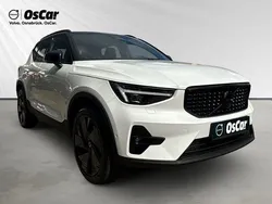 Weiß Neu 2025 Volvo XC40 Plus SUV | 52.870 € (Teuer)