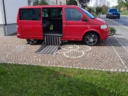 Rot Gebraucht 2008 VW T5 Van | 22.000 €