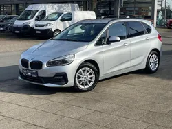 Silber Gebraucht 2020 BMW 216 Performance Kombi | 13.499 € (Superpreis)
