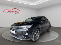 Schwarz Gebraucht 2021 Kia Stonic Vision SUV | 15.984 € (Fairer Preis)
