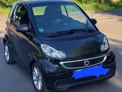 Schwarz Gebraucht 2014 Smart ForTwo Coupé Pure Coupé | 7.200 € (Etwas zu teuer)