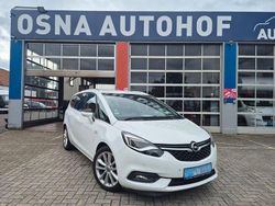 Weiß Gebraucht 2016 Opel Zafira Business Innovation Van / Kleinbus | 11.000 € (Etwas zu teuer)