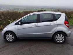 Silber Gebraucht 2011 Mercedes A160 Limousine | 3.950 € (Guter Preis)