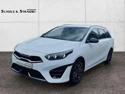 Cararraweiß Gebraucht 2024 Kia Ceed GT GT-Line Kombi | 26.970 € (Fairer Preis)