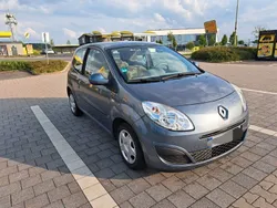 Grau Gebraucht 2009 Renault Twingo Kleinwagen | 2.850 € (Fairer Preis)