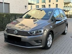 Grau Gebraucht 2015 VW Golf Sportsvan Comfortline Van / Kleinbus | 10.899 € (Guter Preis)