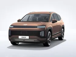 Neu 2025 Hyundai Ioniq 6 Basis Limousine | 58.310 €