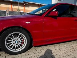 Rot Gebraucht 2004 BMW 325 M Sport Coupé | 5.200 € (Superpreis)