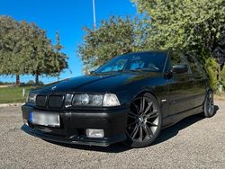 Schwarz Gebraucht 1998 BMW 328 M Sport Kombi | 7.150 € (Fairer Preis)
