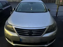 Silber Gebraucht 2012 Renault Latitude Limousine | 7.000 €