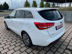 Casa white Gebraucht 2016 Kia Ceed Sportswagon Premium Kombi | 7.200 € (Fairer Preis)