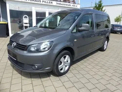 Grau Gebraucht 2014 VW Caddy Maxi Van / Kleinbus | 8.500 € (Etwas zu teuer)