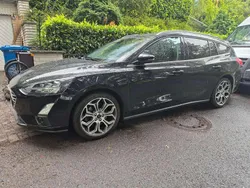 Schwarz Gebraucht 2020 Ford Focus Titanium X Kombi | 14.995 € (Fairer Preis)