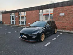 Schwarz Gebraucht 2020 Hyundai i30 Limousine | 25.000 € (Guter Preis)