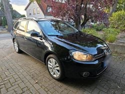 Schwarz Gebraucht 2012 VW Golf VI Kombi | 4.800 € (Fairer Preis)